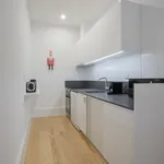 Rent 1 bedroom apartment of 40 m² in Porto