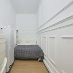 Rent a room in lisbon