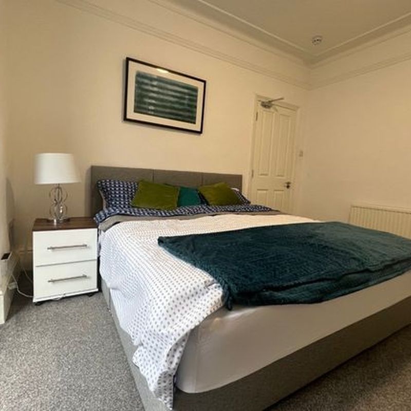 Shared accommodation to rent in Oakwood Road East, Rotherham, South Yorkshire S60