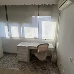 Alquilar 4 dormitorio apartamento en Málaga