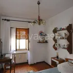 Rent 6 bedroom house of 102 m² in Antrona Schieranco