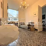 Rent 5 bedroom apartment of 82 m² in Genoa