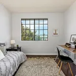 Rent 2 bedroom apartment of 104 m² in Los Angeles