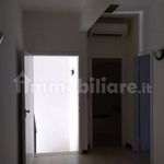 Affitto 4 camera appartamento di 130 m² in Ferrara