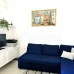 Rent 2 bedroom apartment of 61 m² in Milano