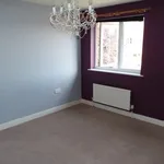 Rent 3 bedroom flat in South East England