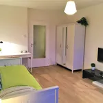 Rent 1 bedroom apartment of 35 m² in Dusseldorf