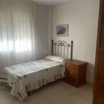 Alquilo 3 dormitorio apartamento de 80 m² en Benalmádena