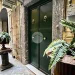 Rent 1 bedroom apartment of 40 m² in Napoli