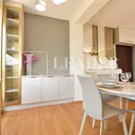 Rent 3 bedroom apartment of 100 m² in Bucuresti