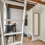 Appartement de 18 m² avec 1 chambre(s) en location à Paris