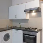 Rent 2 bedroom flat in South East England