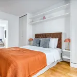 Rent 1 bedroom apartment of 32 m² in paris