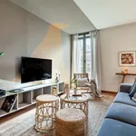 Rent 4 bedroom apartment of 97 m² in Barcelona