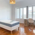 Rent a room in lisbon