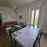 Rent 3 bedroom apartment of 85 m² in Roma