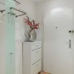 Rent 1 bedroom apartment of 56 m² in Dusseldorf