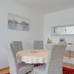 Rent 2 bedroom apartment of 90 m² in Caniço