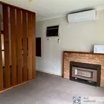 Rent 3 bedroom house in Dandenong North