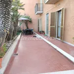 Rent 3 bedroom apartment of 100 m² in Latina