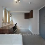 Rent 7 bedroom house in Leeds