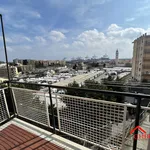 Rent 6 bedroom apartment of 90 m² in Genoa