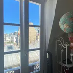 Rent 1 bedroom apartment of 350 m² in Paris