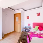 Rent a room in lisbon