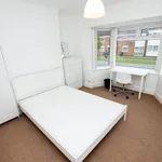 Rent 3 bedroom flat in West Midlands