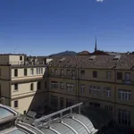 Rent 6 bedroom apartment in turin