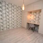 Rent 4 bedroom apartment of 87 m² in Debrecen