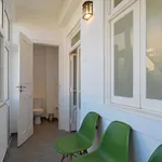 Rent 5 bedroom apartment in Lisbon