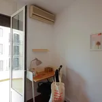 Rent 3 bedroom apartment of 10 m² in Barcelona