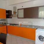 Rent 4 bedroom apartment of 90 m² in Ostra