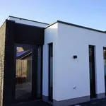 Huur 4 slaapkamer huis van 196 m² in Budel