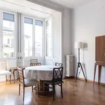 Rent 2 bedroom apartment of 120 m² in milan