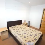 Rent 2 bedroom flat in Leeds