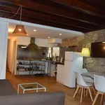 Rent 4 bedroom apartment of 75 m² in Barcelona