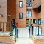 Rent 1 bedroom apartment in Leeds