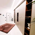 Rent 5 bedroom apartment of 240 m² in Napoli