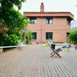 Rent 5 bedroom house of 270 m² in Barcelona