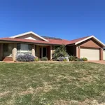 Rent 5 bedroom house in Dubbo