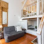 Rent 1 bedroom apartment of 25 m² in Lisbon