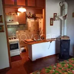 Rent 5 bedroom house of 250 m² in Rocca d'Arazzo