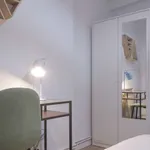 Rent a room of 52 m² in madrid