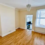 Rent 2 bedroom house in South East England