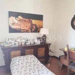 Rent 4 bedroom apartment of 130 m² in Roma