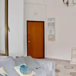 Rent 3 bedroom apartment of 70 m² in Roma