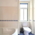 Rent a room in lisbon