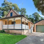 Rent 4 bedroom house in Gerringong